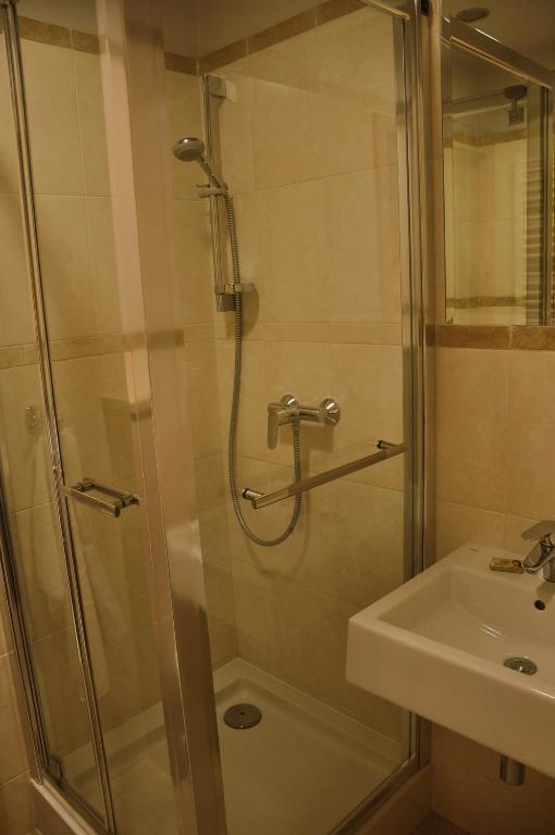 Pensjonat Komorniki Komorniki  Habitación foto